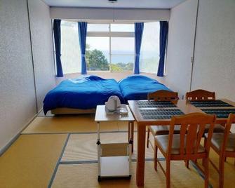 Azure Sea View Hotel Cotesrocheuses - Matsuzaki - Bedroom