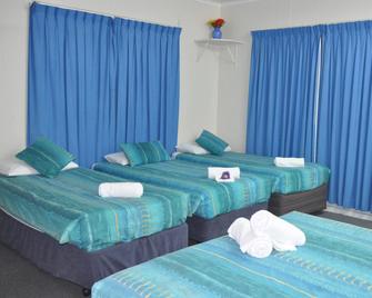 Charters Towers Motel - Charters Towers - Bedroom