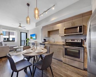 Palm Paradise in Dtwn 3 Min from Las Olas - Fort Lauderdale - Kitchen