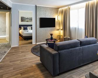 Mercure Toulouse Aéroport Blagnac - Blagnac - Wohnzimmer