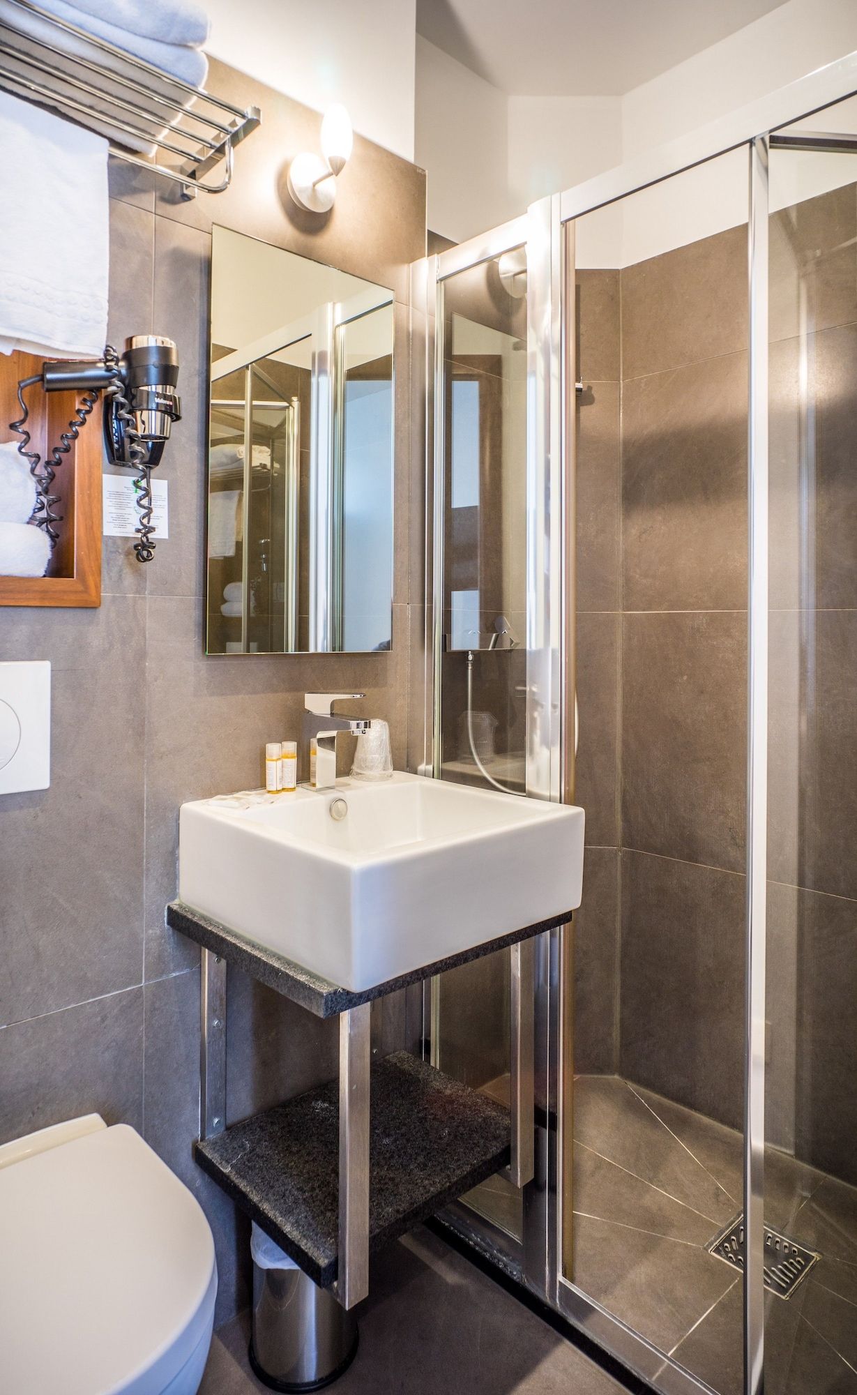 Art Hotel Eiffel - Paris - Bathroom