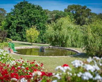 The Garden Cottage at The Olives - Normanville - Outdoors view