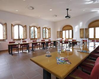 Monestir de les Avellanes - Os de Balaguer - Restaurante