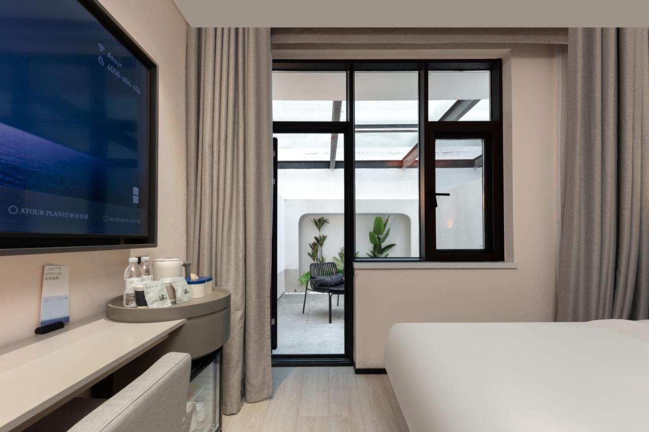 Atour Light Hotel Hangzhou West Lake Lakeside Qinghefang thumbnail 3