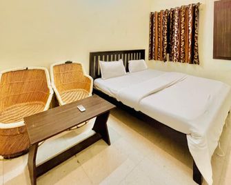 Rv Stay Pushkar - Pushkar - Bedroom