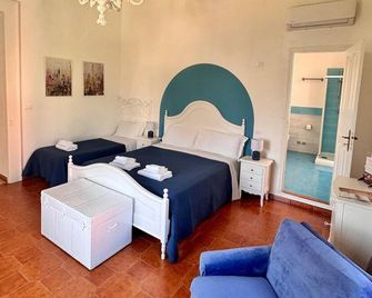 بالاتزو بونافينتورا 1906 - إيشيا - غرفة نوم