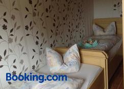 Ferienwohnung Dietlinde - Bad Blankenburg - Slaapkamer