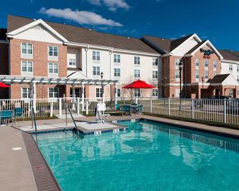 TownePlace Suites by Marriott Suffolk Chesapeake - Suffolk - Pool