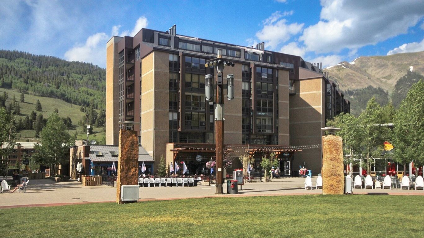 Mp522 Mountain Plaza Hotel Room