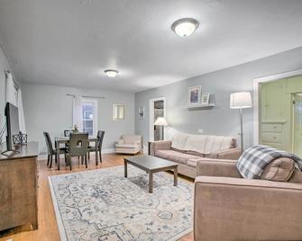 Walkable Neighborhood: Family Home in Wheat Ridge - Wheat Ridge - Sala de estar