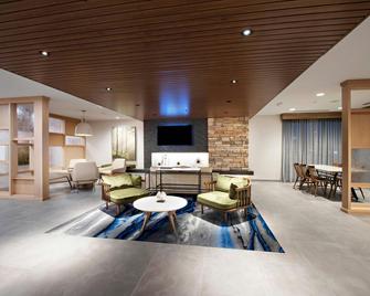 Fairfield Inn & Suites by Marriott Dayton North - Dayton - Living room