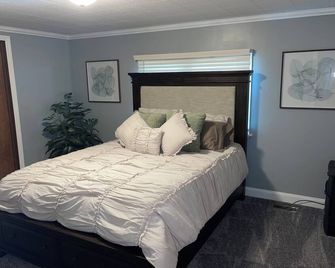 Scenic Ranch Getaway - Caldwell - Slaapkamer