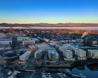Marina Square Suites - Bremerton - Bygning