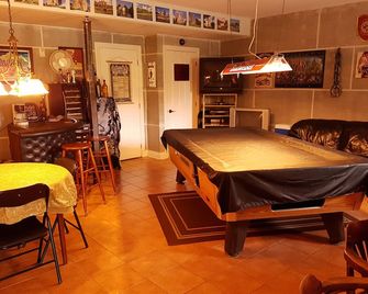 Gîte Le Trésor Caché Bed & Breakfast - Chelsea