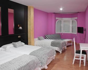 Hotel Aro'S - Casas-Ibáñez - Спальня