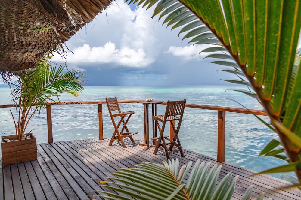 فات بويز ريزورت - جيزو - شرفة مرصوفة