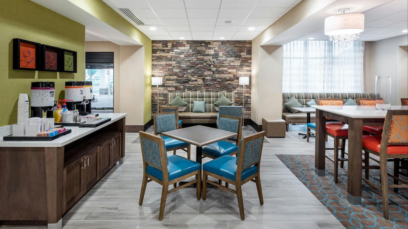 Hampton Inn Baltimore/Bayview Campus