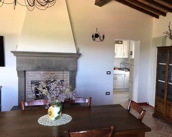 Villa with Pool, Spa, and Relaxation: A Paradise between Umbria and Tuscany - Umbertide - Sala pranzo