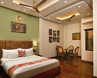 Hotel Sethi Legacy - Haridwar - Phòng ngủ