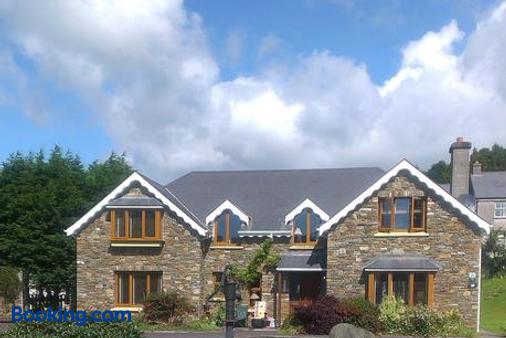Ethan House B&B - Rosscarbery - Building