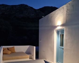 Tilos Villa - Livadia - Piscina