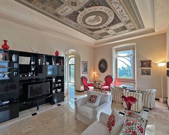 Villa Doria 16 Pax By Villasretreats - Portovenere - Living room
