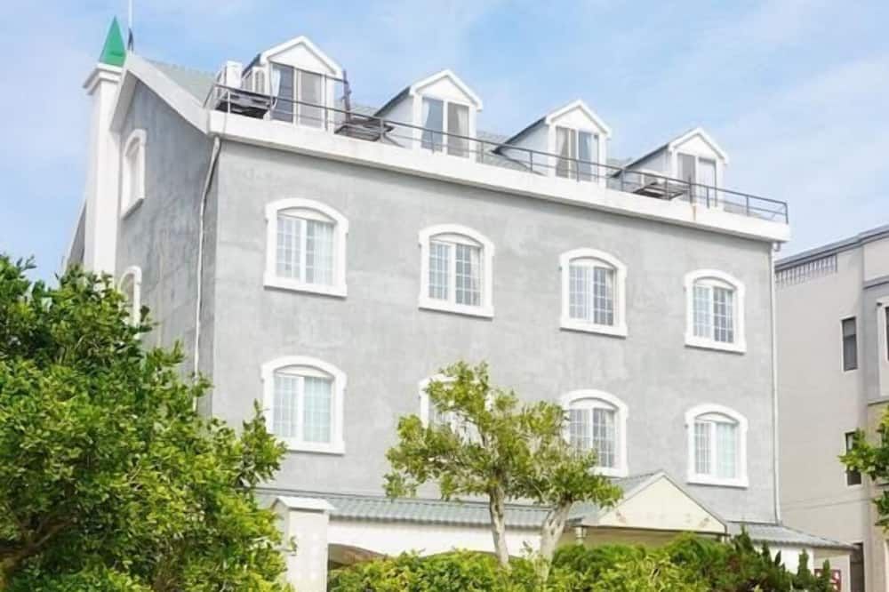 ريد روف بد آند بريكفاست - Jinhu Township - مبنى