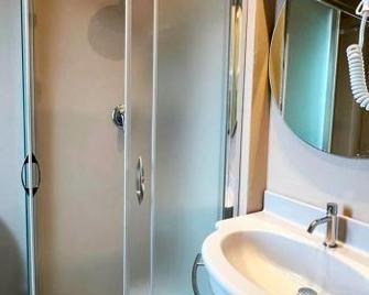 هوتل ليتل - ريميني - غرفة نوم