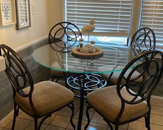 Hidden gem of Belmont Shores - לונג ביץ' - חדר אוכל