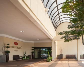 Crowne Plaza Hotel Hickory - Hickory - Building