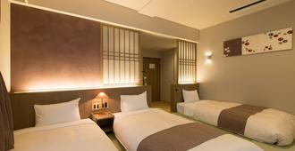 Matsue New Urban Hotel - Matsue - Bedroom