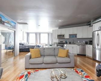 Spacious Loft near Gaslamp/ Little Italy in Downtown San Diego - San Diego