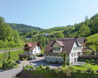 Hotel - Gasthof Blume - Oppenau - Edificio