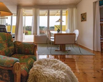 Holiday Home Klirevej Kalundborg V - Kalundborg - Wohnzimmer