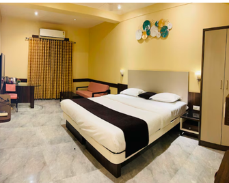 Hotel Ramakrishna International Nanded - Nanded - Habitación