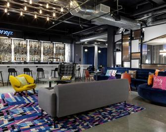 Aloft Glendale at Westgate - Glendale - Lounge