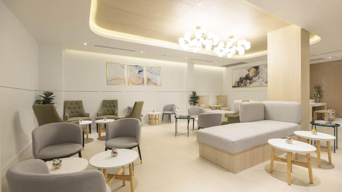 Pattaya Sea View Hotel - Sha Extra Plus