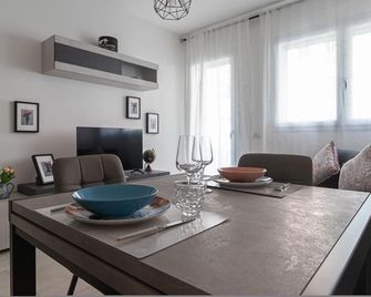 Italianway - Fara 29 - Milán - Comedor