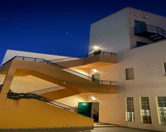 Hotel Central - Valdepeñas