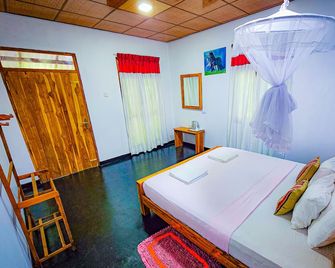 Sunbird's Home - Udawalawa - Bedroom