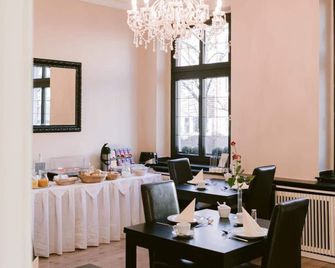 Boutique Hotel Villa Oberkassel - דיסלדורף - מסעדה