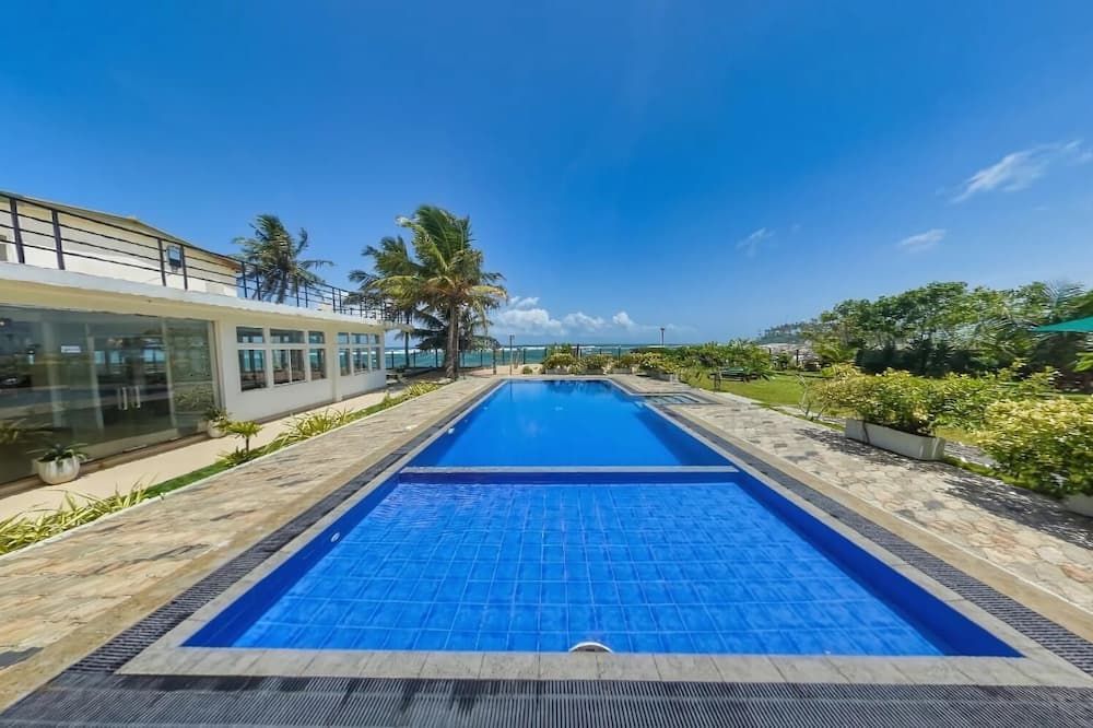 Manara Beach Resort - Beruwala - Pool