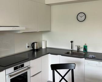 Bo tæt på alting. Legoland , Lego House eller Supermarked og restauranter - Billund - Kitchen