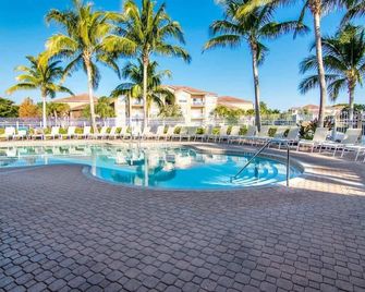 Gardens at Beachwalk #307 - Iona - Piscina