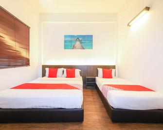 Oyo 724 Hotel Madras - Kuala Lumpur - Bedroom