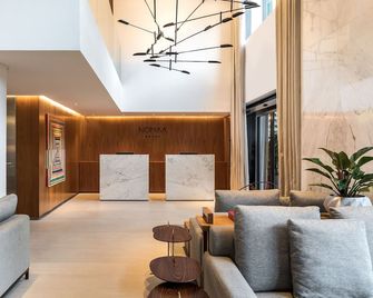 Nomaa Hotel - Curitiba - Resepsjon