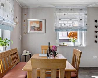 Mentel´s Ferienwohnung - Knüllwald - Salle à manger