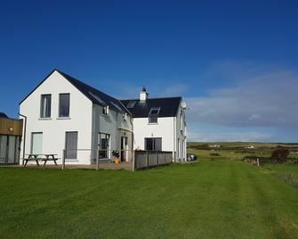 Blackberry Lodge Accommodation - Doolin - Building