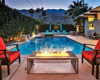 Twin Palms Sunsation Permit# 1175 - פאלם ספירנגס - בריכה