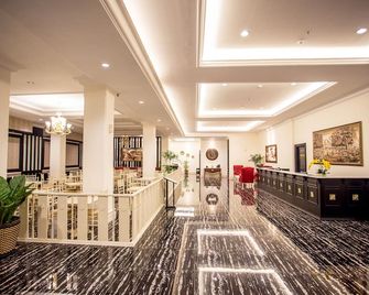 Same Hotel Malang - Malang - Lobby